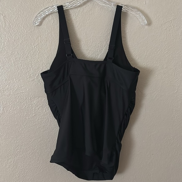 Women’s Catalina Tankini Swim Top, Black, 1X 16W - Picture 3 of 6